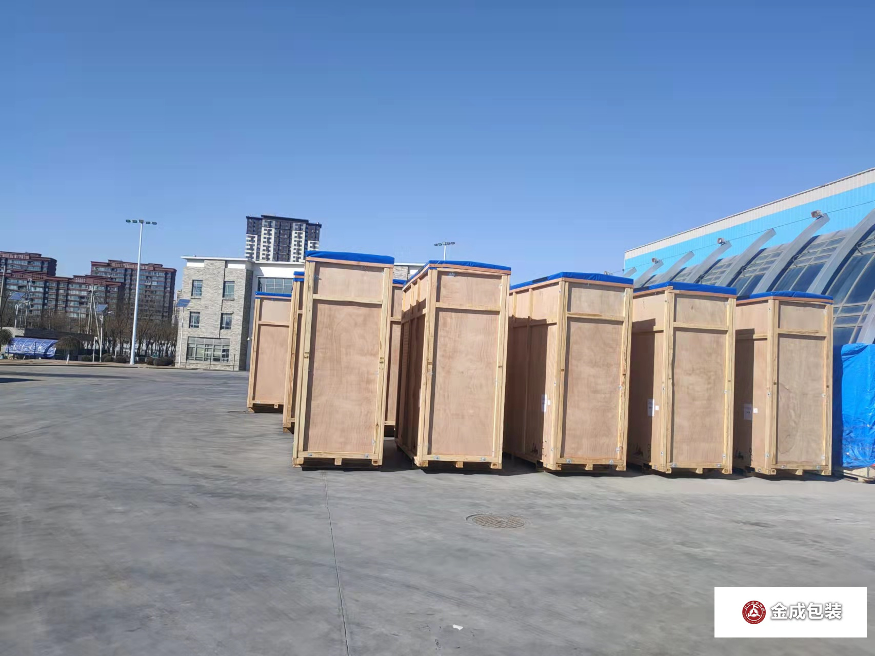 熱處(chu)理出(chu)口包(bao)裝箱(xiang)1