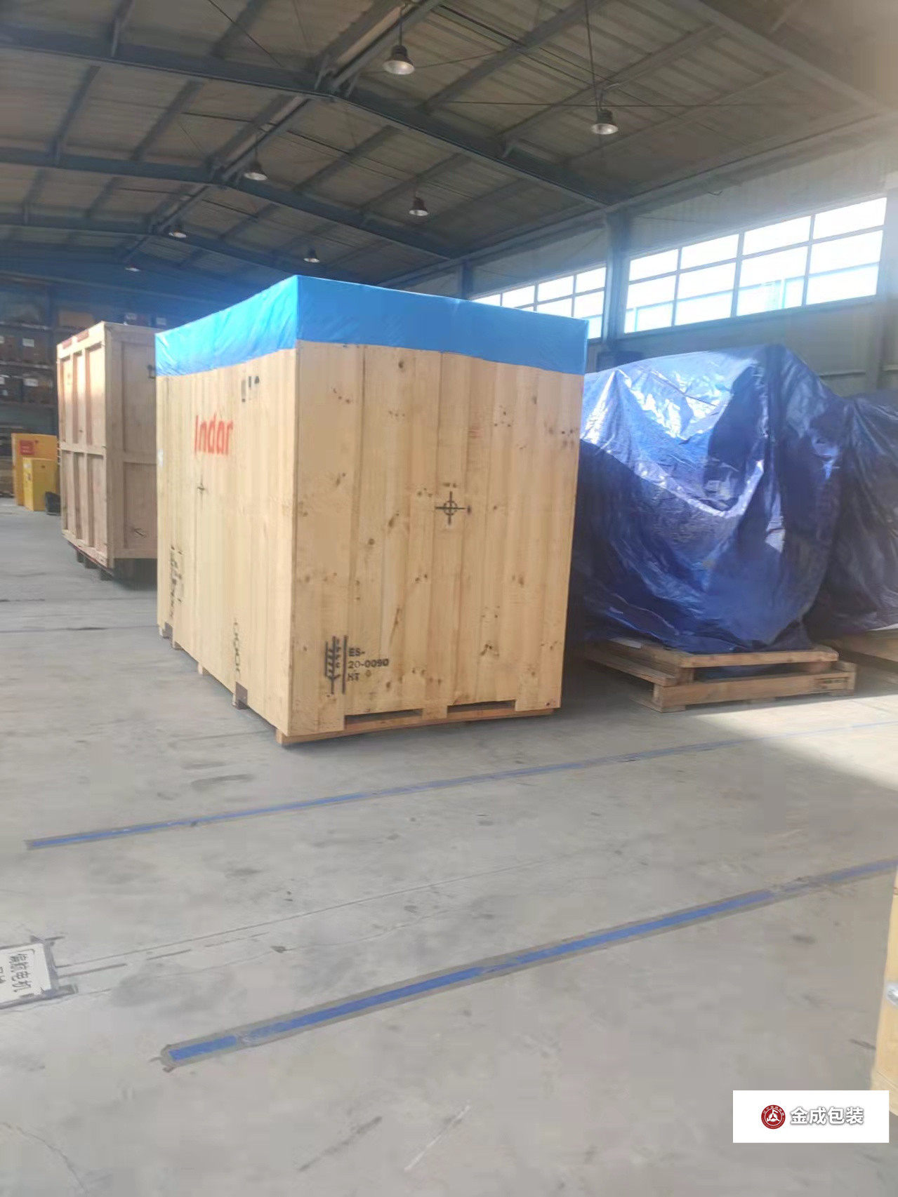 熏蒸(zheng)熱處理(li)木箱