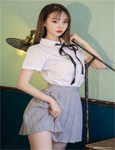 马蓉大尺度直播故意露胸
